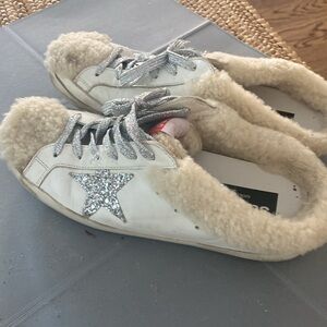 Golden Goose size 40 US size 9 sneakers, pre-loved distressed style